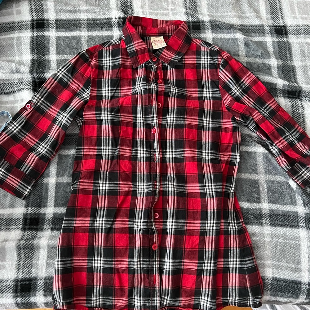 Kids 7/8 Plaid Long Sleeve